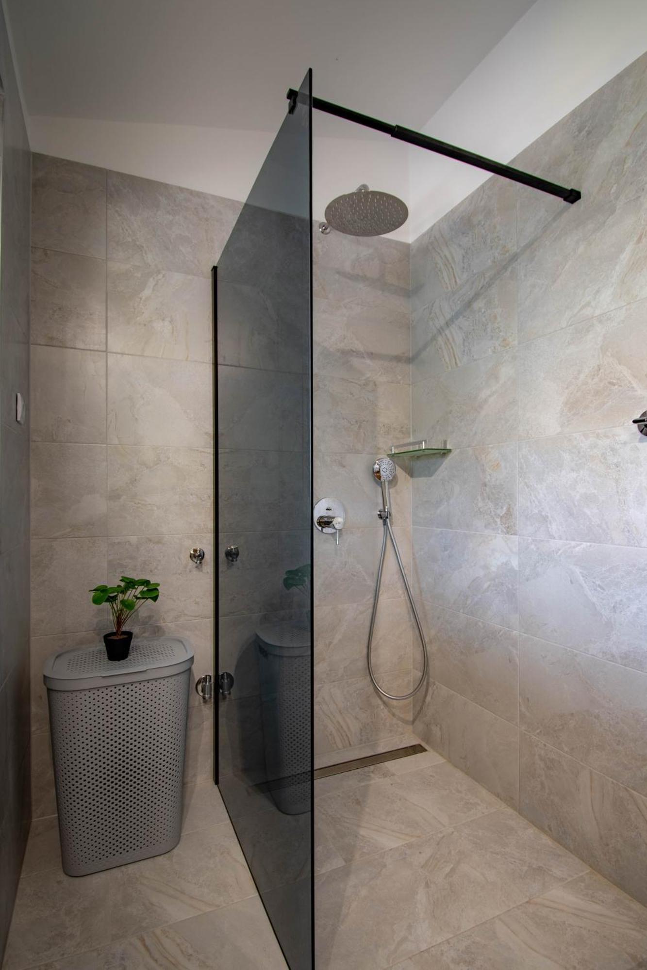 Apartments Betty Borik Rovinj Exterior photo